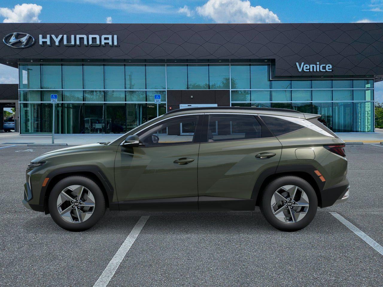 2026 Hyundai TUCSON SEL Premium FWD