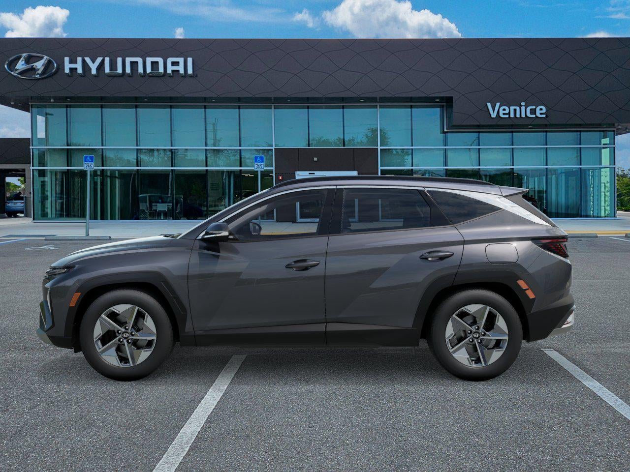 2026 Hyundai TUCSON SEL Premium FWD