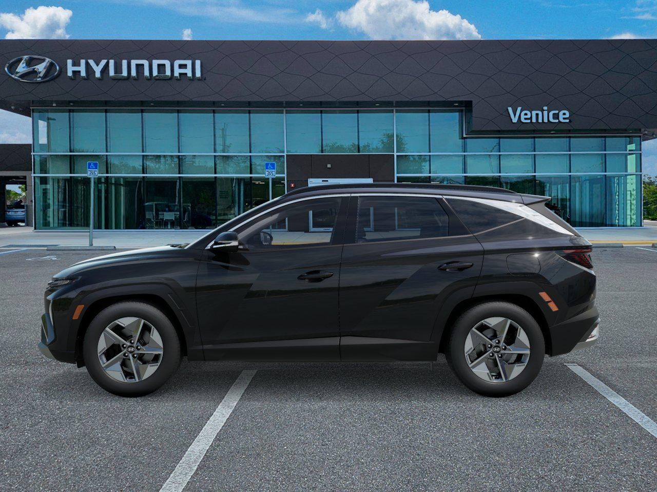 2026 Hyundai TUCSON SEL Premium FWD