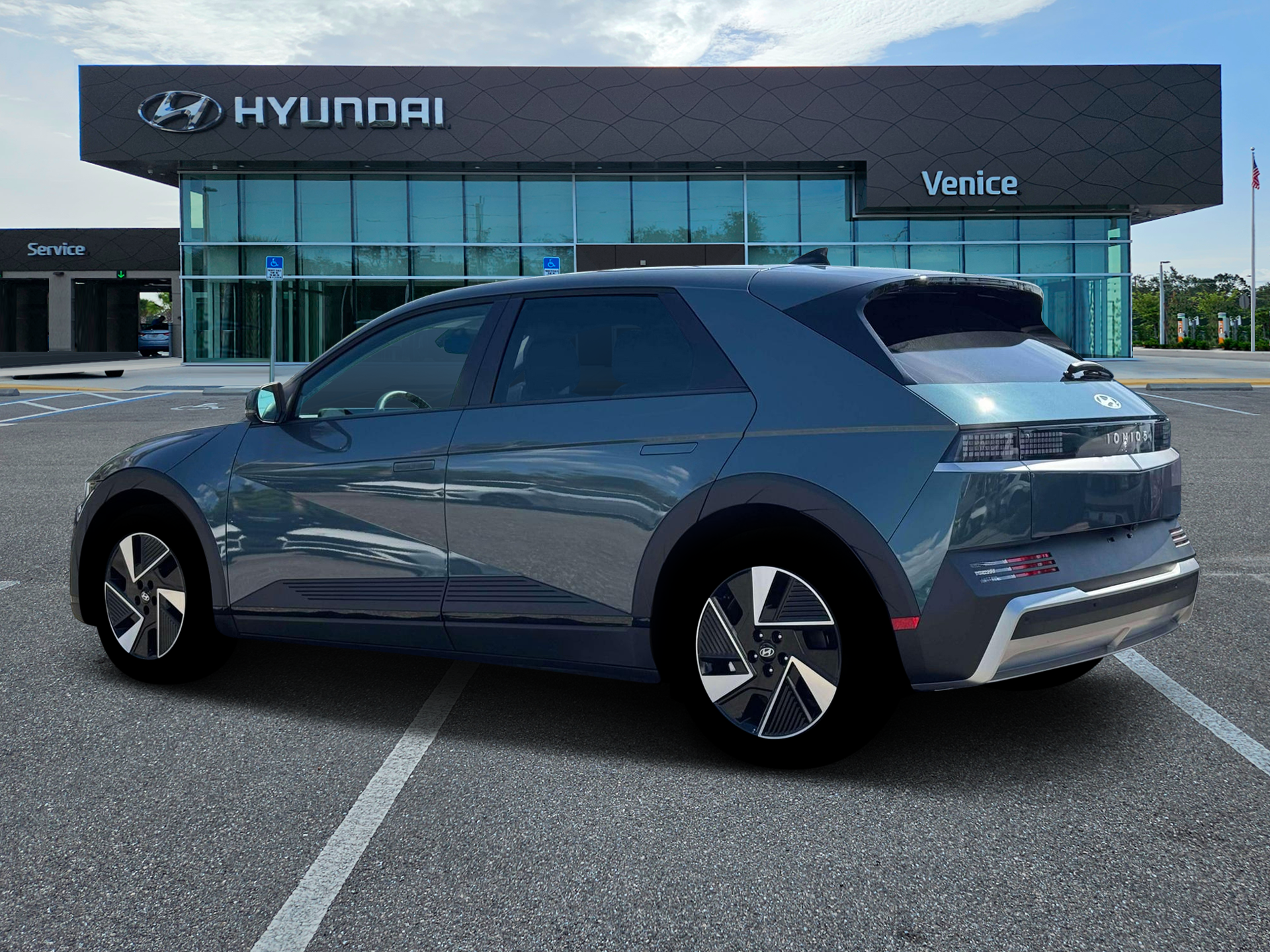 2026 Hyundai IONIQ 5 SE