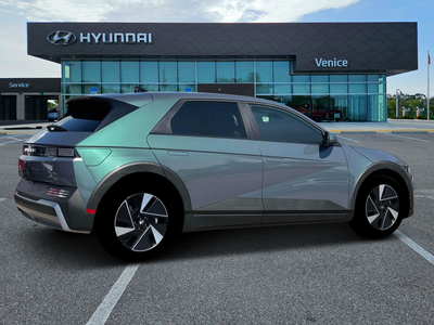 2026 Hyundai IONIQ 5 SE