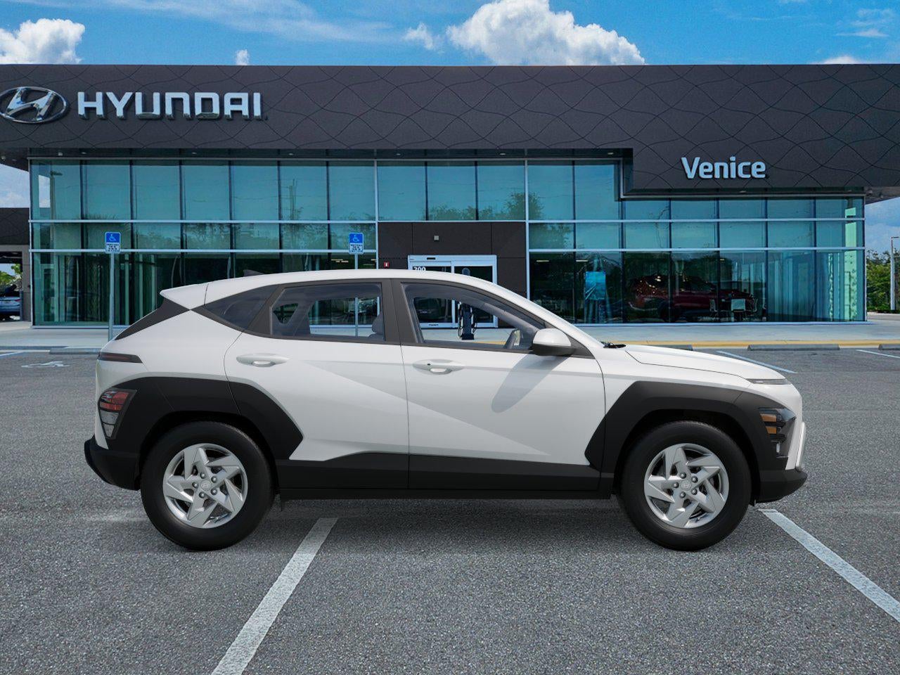 2027 Hyundai KONA SE FWD