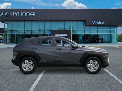 2027 Hyundai KONA SE FWD