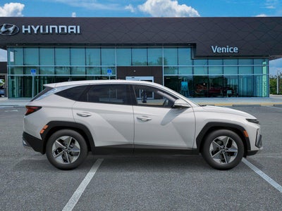 2026 Hyundai TUCSON HYBRID SEL AWD