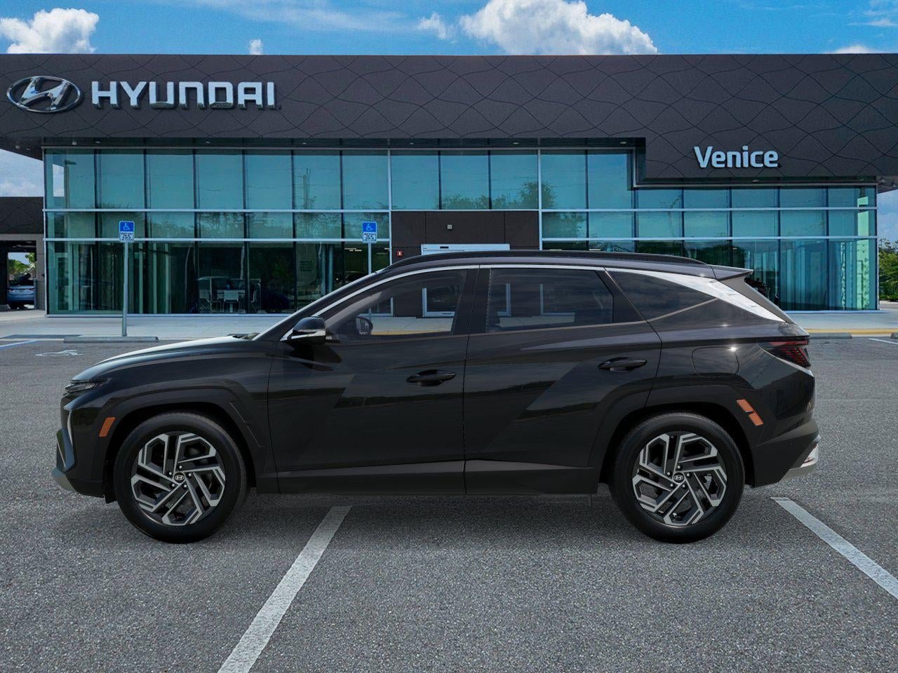 2026 Hyundai TUCSON Limited FWD