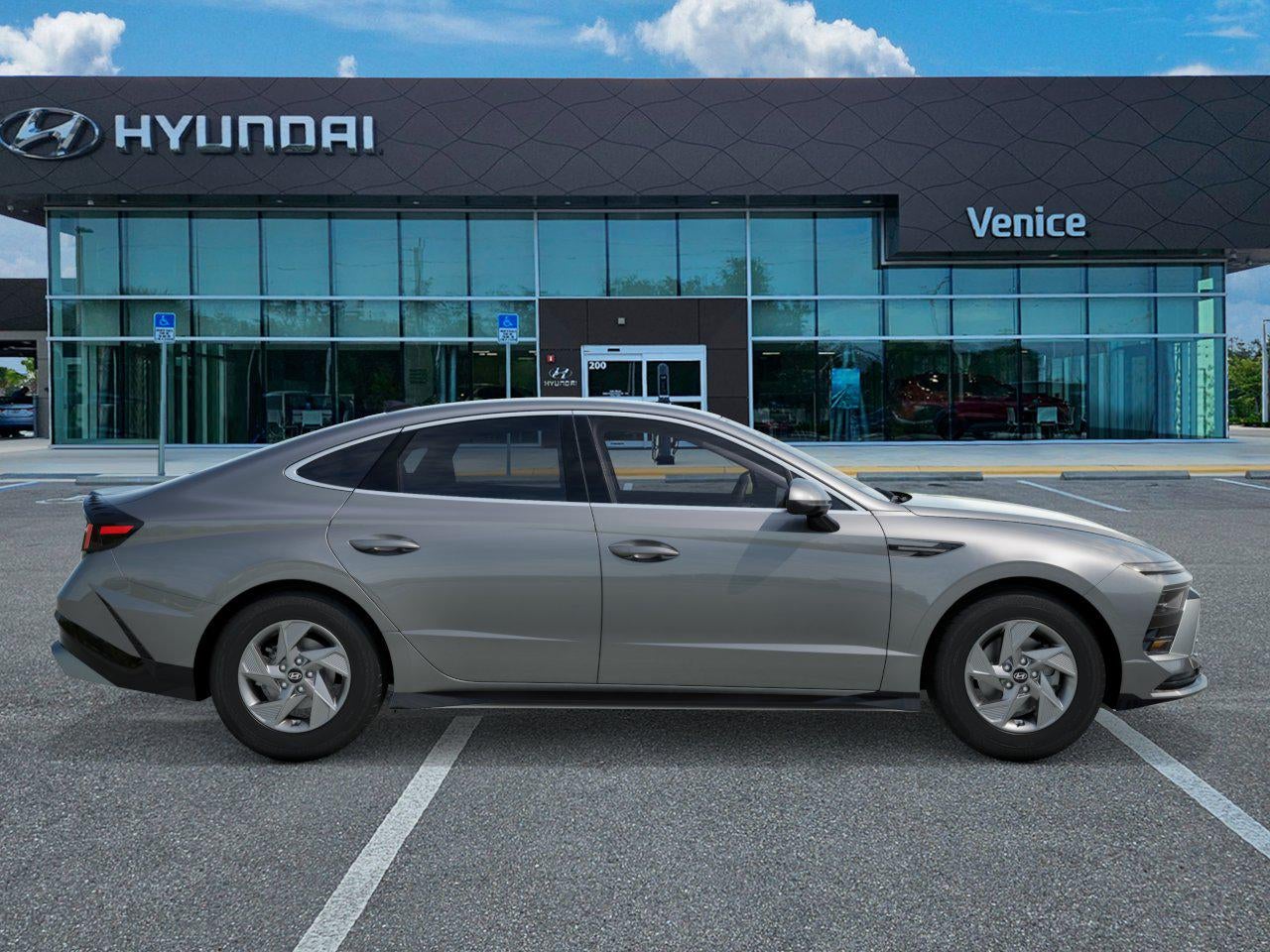 2026 Hyundai SONATA SE