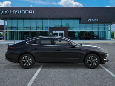 2026 Hyundai SONATA HYBRID Blue