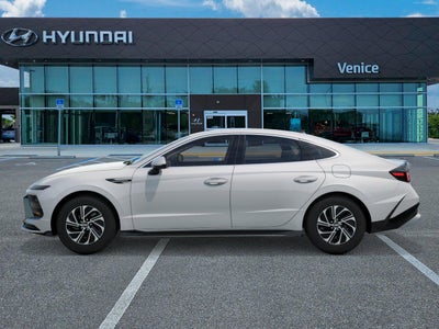 2026 Hyundai SONATA HYBRID Blue