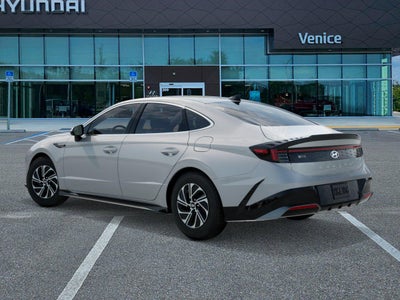2026 Hyundai SONATA HYBRID Blue