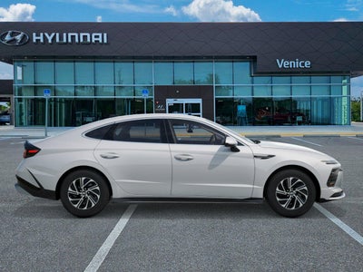 2026 Hyundai SONATA HYBRID Blue