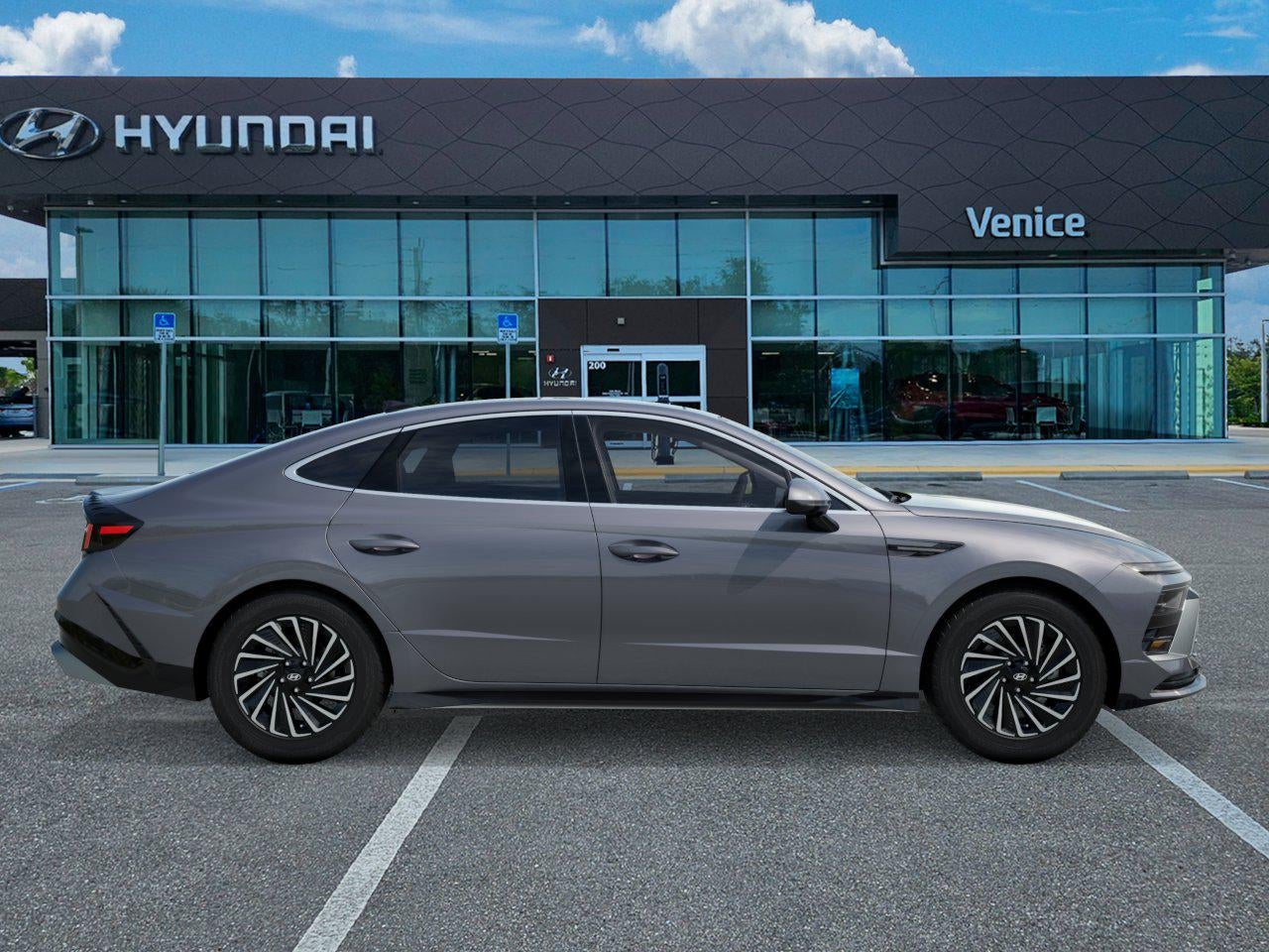 2026 Hyundai SONATA HYBRID SEL