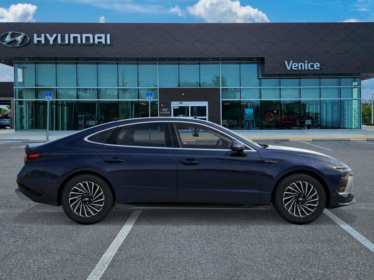 2026 Hyundai SONATA HYBRID SEL