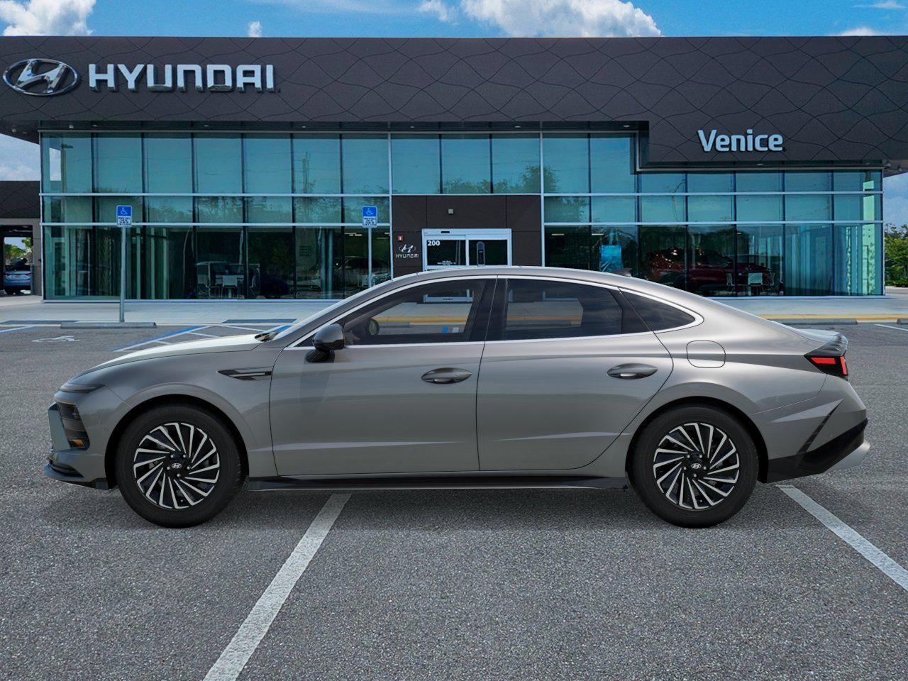 2026 Hyundai SONATA HYBRID Limited