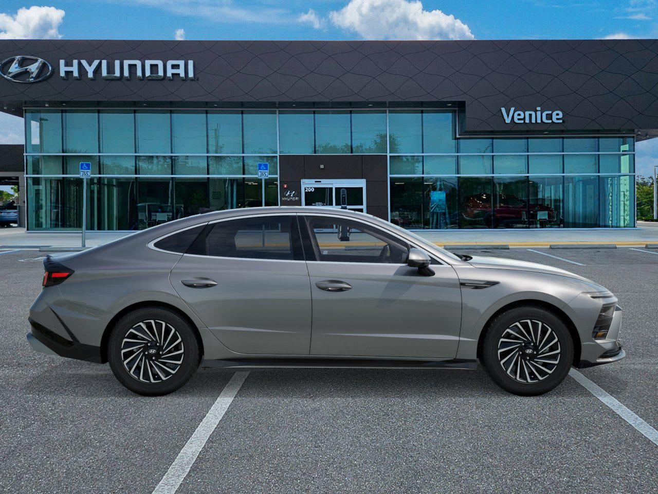 2026 Hyundai SONATA HYBRID Limited