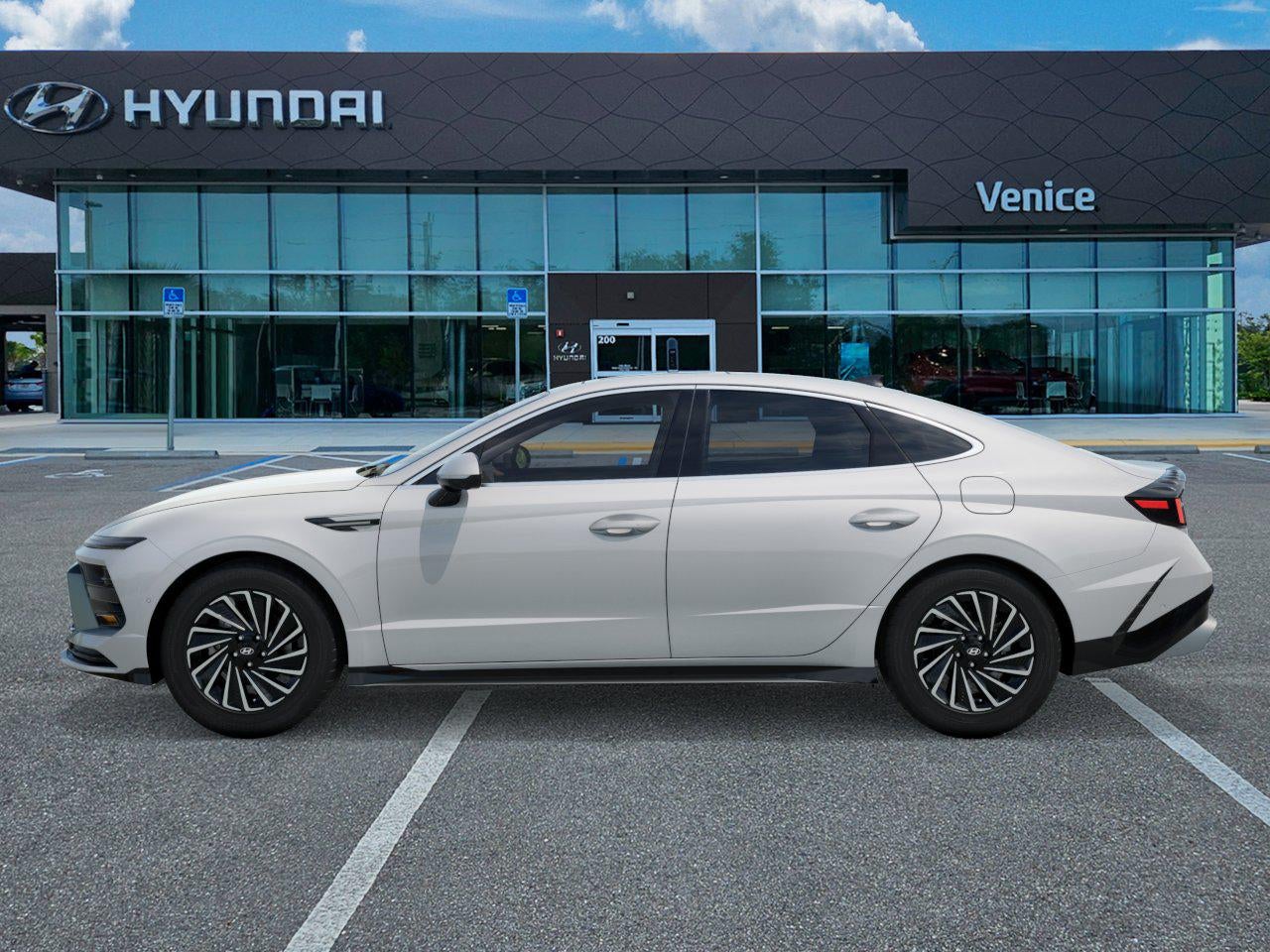 2026 Hyundai SONATA HYBRID Limited