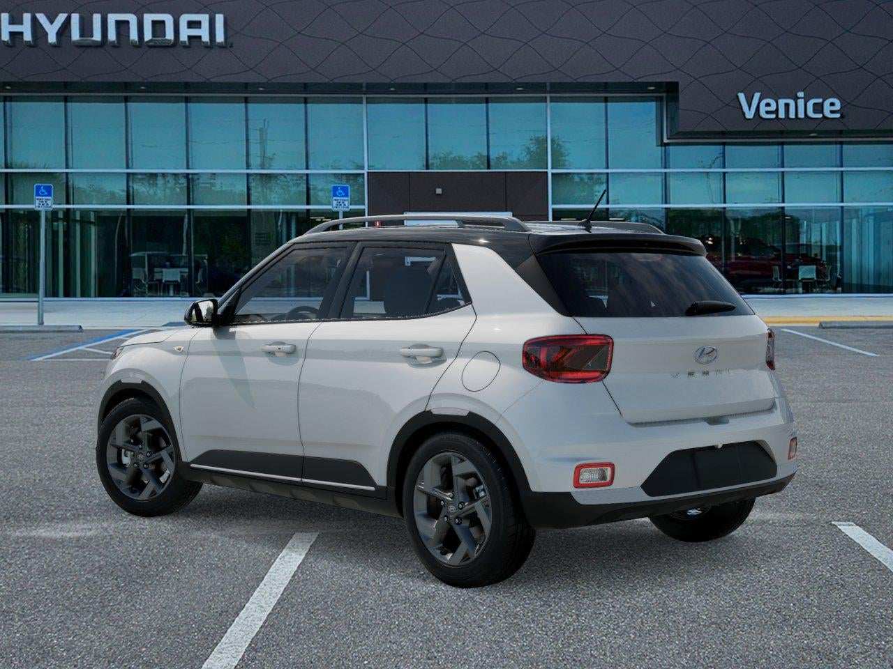 2026 Hyundai VENUE SEL W/Two-Tone Roof